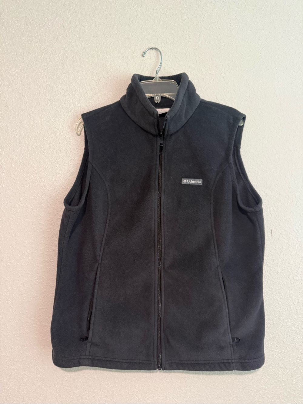 Columbia Women's Black Fleece Vest - Full-Zip Warm Layer